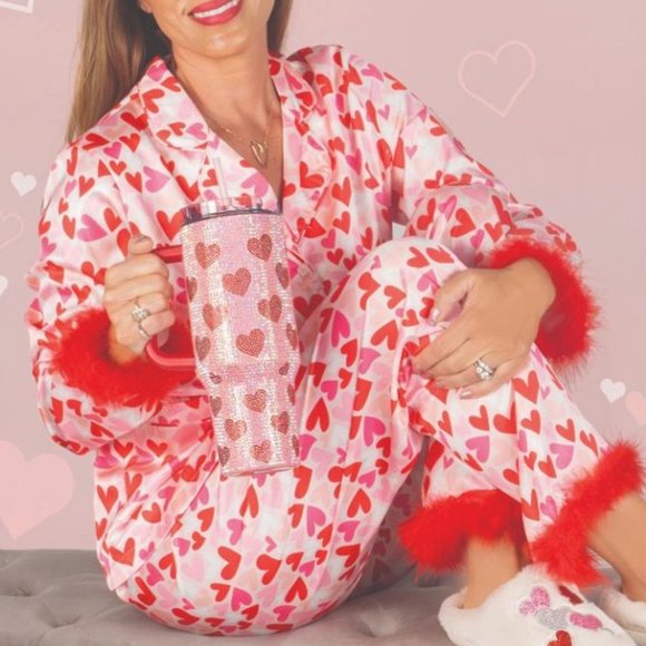 Simply Southern Other - Simply Southern Feather Accent All Hearts PJ Set Sz Med NWT